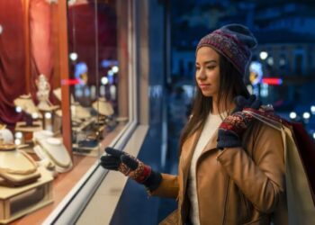 ‘This year is just not a jewelry Christmas’: Meet a 64-year-old small businesswoman who’s seen her Main Street decline for the last decade