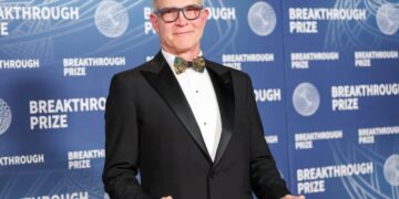 Roblox CEO David Baszucki says the best career advice he’s ever been given is to outright ignore the advice of others