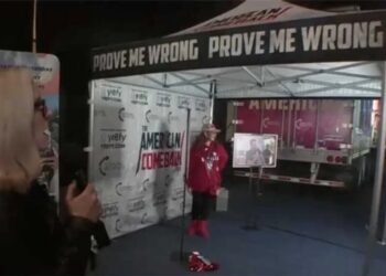 Tent where Charlie Kirk was murdered recreated at Turning Point convention — for selfies