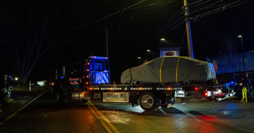 How the Police Zeroed In on the Gunman