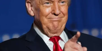 ‘Maggots and mold’: Lawsuit alleges even Trump was revolted by state of his golf club