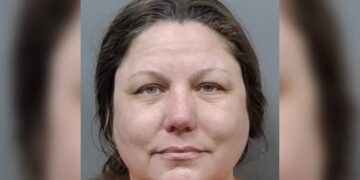 Florida divorcee, 48, accused of gunning down both of her ex-husbands in same-day fatal shootings