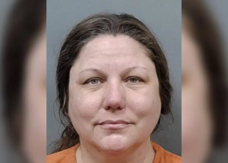 Florida divorcee, 48, accused of gunning down both of her ex-husbands in same-day fatal shootings