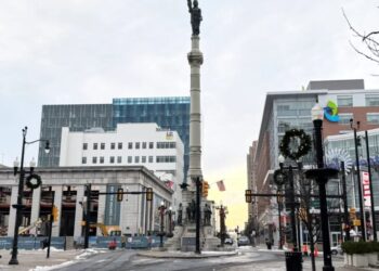 Instead of Trump’s ‘A+++++’ economy, even the chamber of commerce in this swing-state city admits it’s not robust 