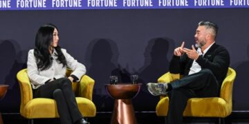 Top AI investors say maybe it’s a bubble, but ‘bubbles are good for innovation’