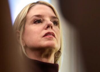 Bipartisan group of lawmakers floats plan to ‘fine Pam Bondi every day’ over Epstein files