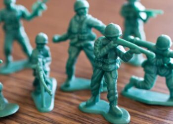 Wall Street anticipates a new all-time high as Washington aims ‘cash bazooka’ at banks and consumers