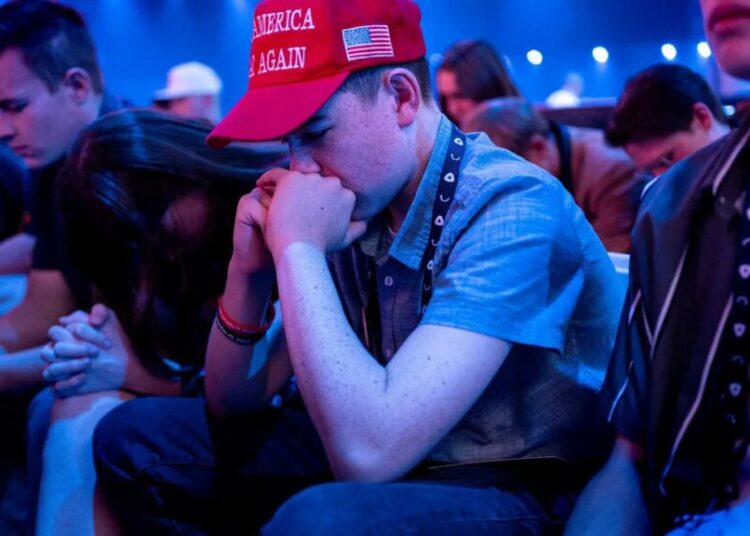 ‘Gotten so many texts’: Trump insiders admit panic over rogue MAGA figurehead