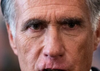 Mitt Romney says the U.S. is on a cliff—and taxing the rich is now necessary ‘given the magnitude of our national debt’