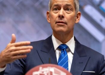 Evita Duffy-Alonso, daughter of transportation secretary, accuses TSA of ‘absurdly invasive’ pat-down