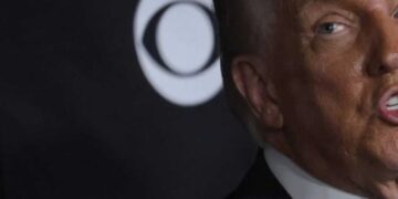 ‘Would you like me to leave?’ Trump floats ditching White House for TV hosting gig