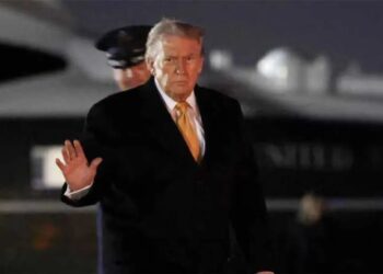 ‘Deeply embarrassing’ Trump letter ‘raises all sort of questions’: Morning Joe hosts