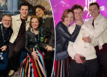 Zendaya poses for sweet family photo with fiancé Tom Holland and his parents