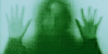 Gen Z Terrified of Losing Their Humanity to AI