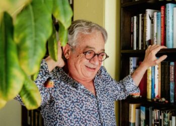 The Writer Fueled by Life’s Randomness