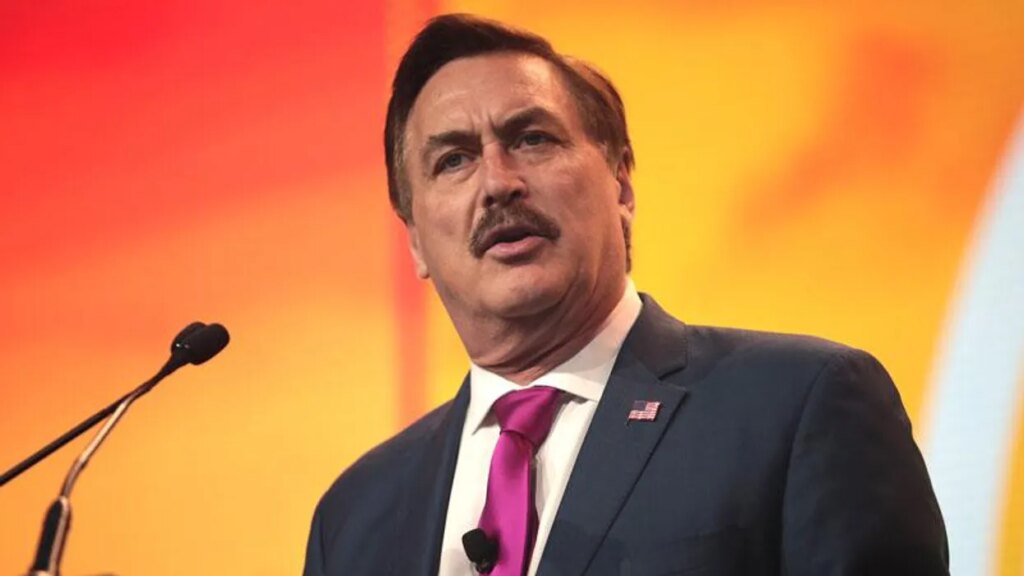 Top Republicans worry GOP will ‘be cooked’ if Mike Lindell wins nomination for governor