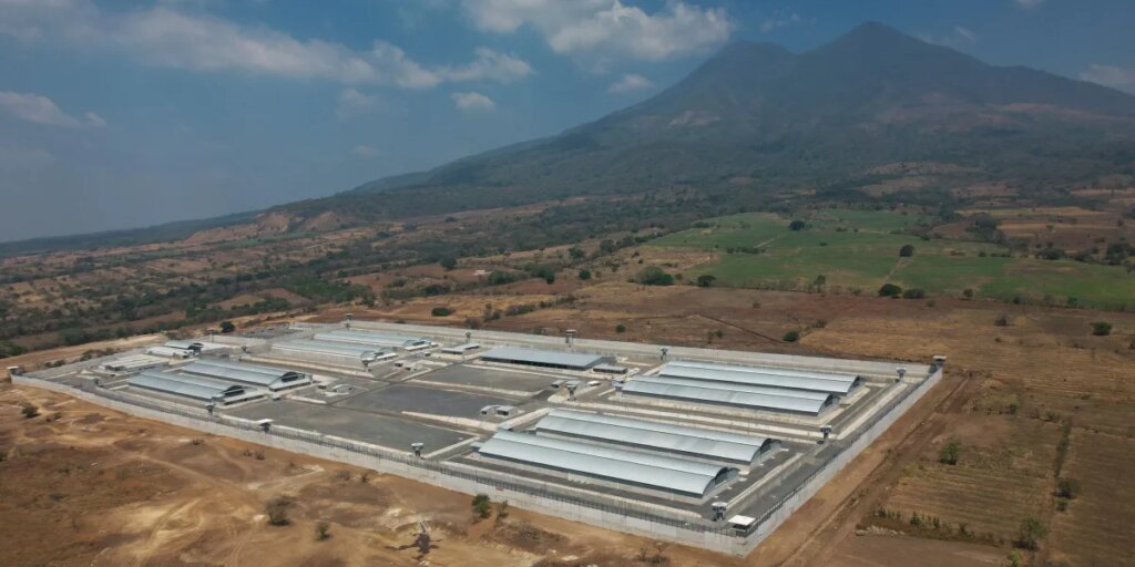 Trump and CBS News’ chief both tried to stop a critical ’60 Minutes’ segment from airing. Somehow it leaked online anyway