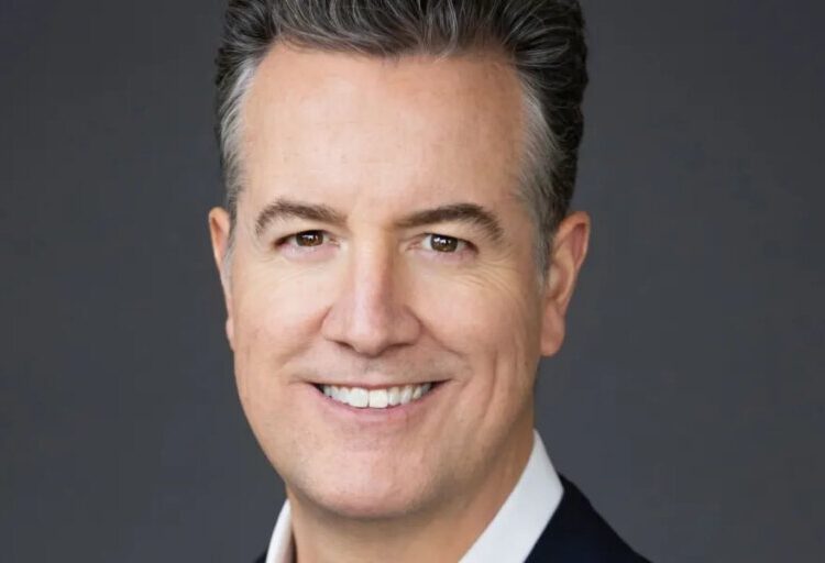 After 23 years working for Jeff Bezos, the CEO of a $1.3 billion skills platform shares lessons he learned from Andy Jassy and the Amazon founder