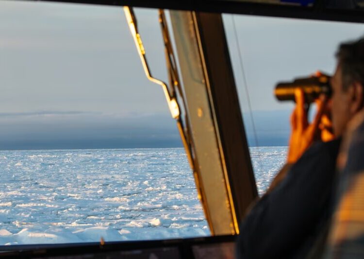 The World Has Laws About Land and Sea, But Not About Ice