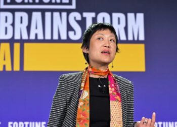 Confused by baby goats, having car nightmares, struggling to move from LA to Miami Beach — Robots are just like us, exec says