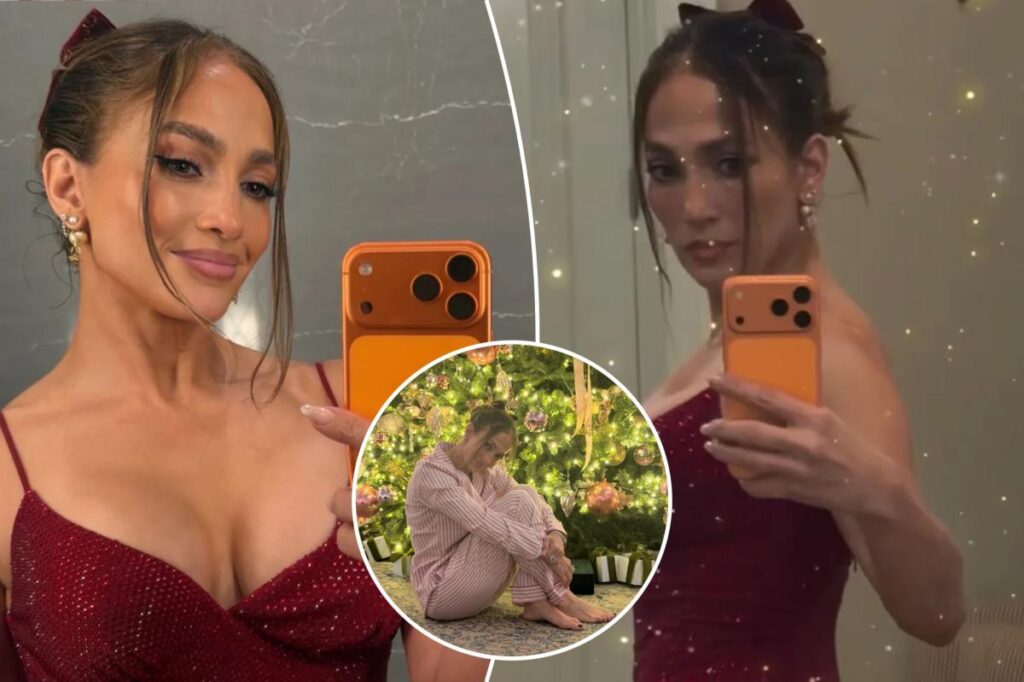 Jennifer Lopez’s Christmas snap has fans scratching their heads