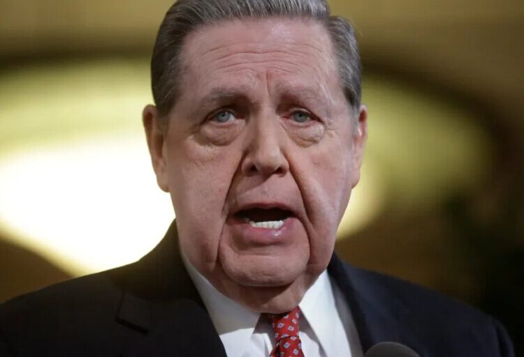 Jeffrey R. Holland, next in line to lead Church of Jesus Christ of Latter-day Saints, dies at 85