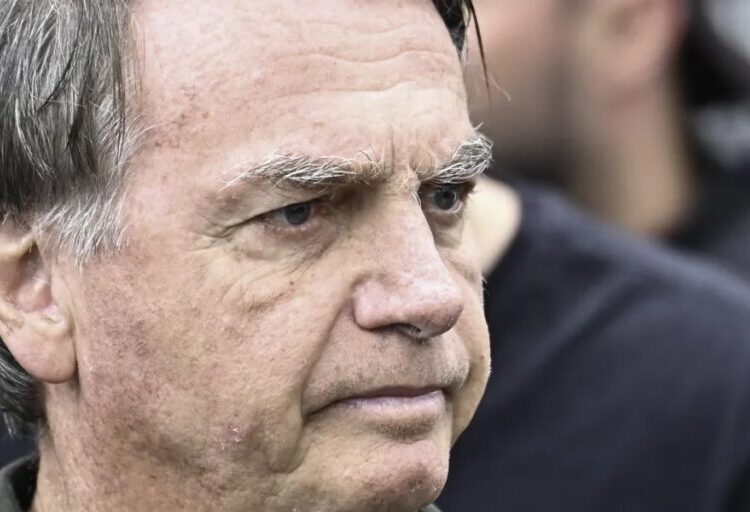 Bolsonaro undergoes medical procedure to treat severe hiccups