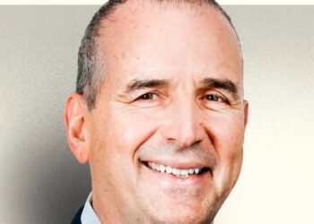 GE HealthCare CEO Peter Arduini is forging a new chapter for the $20 billion-a-year business while drawing on Jack Welch’s legacy