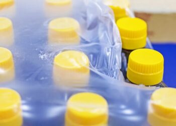 Feel Free customers say the kratom drink is making them sick. Toothless FDA rules on dietary supplements are helping it remain a bestseller