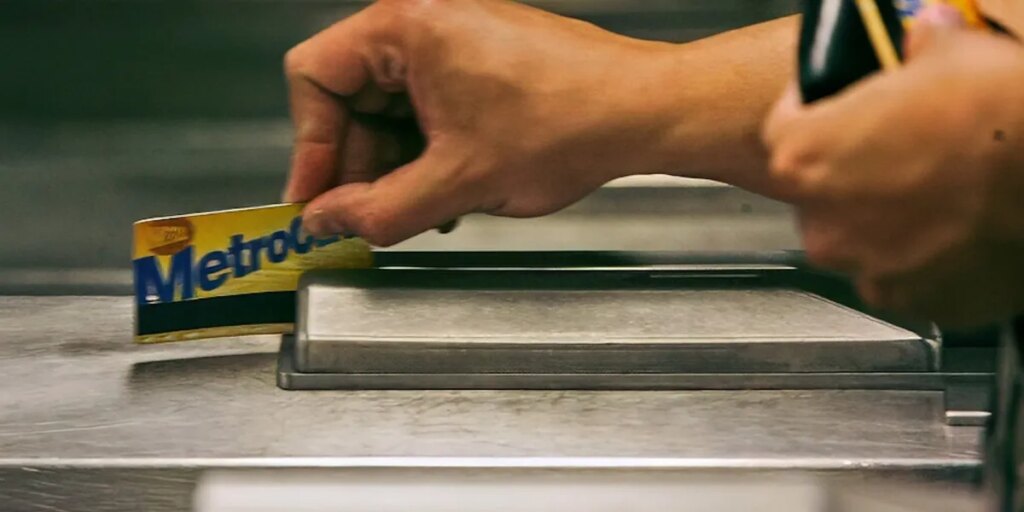 The retirement of this notoriously finicky card marks the end of an era for one of the world’s oldest and largest transit systems