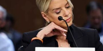 ‘Was someone hiding them?’ Ex-GOP insider puts Pam Bondi on spot for Epstein contradiction