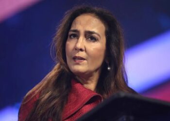 ‘Do something!’ Trump nominee starts blocking her fans after being hit with MAGA rage