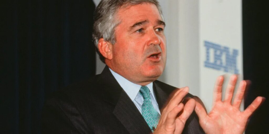 Louis Gerstner, CEO credited with turning around IBM, dies at 83