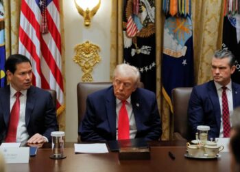 ‘He’s delusional’: Trump voters jump ship over key issue ahead of midterm elections