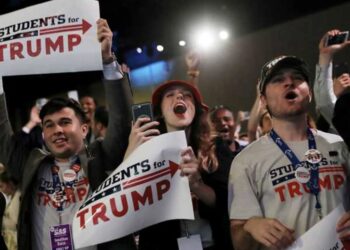 Trump voters won’t face the ‘dark truth’ about their hero as the walls close in: columnist