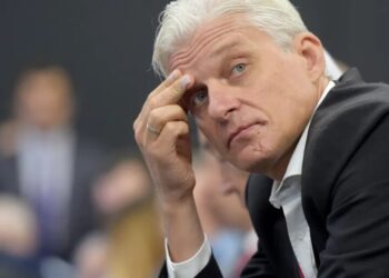 Former Russian banking billionaire says an Instagram post cost him $9 billion: His company was sold for 3% of its value in ‘hostage’ situation