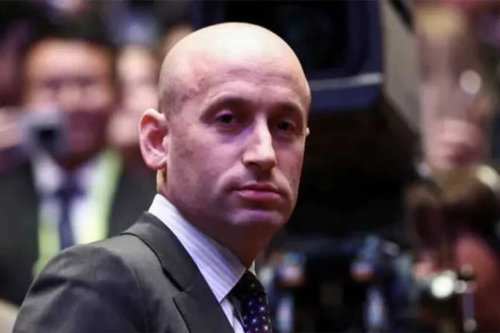 ‘Twisted homunculus’ Stephen Miller nailed for his ‘dumb as a box of hair’ hate screeds