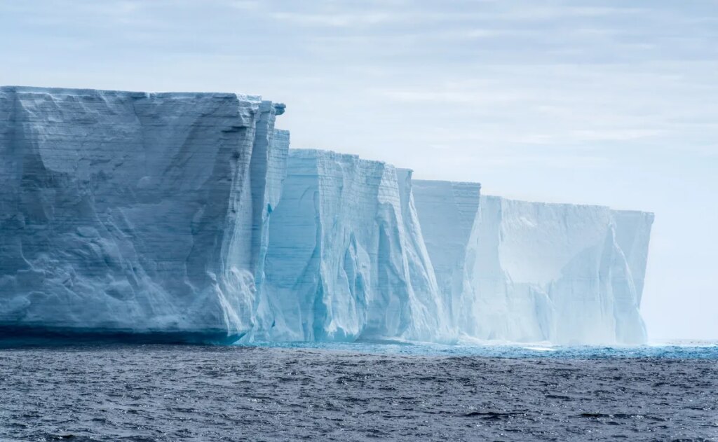 Ship of Scientists Headed to Doomsday Glacier