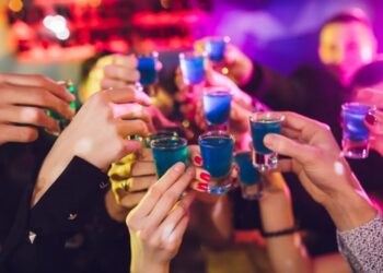 Man in Intensive Care Unit After Slamming Liquid Nitrogen Cocktail That Ruptured His Stomach