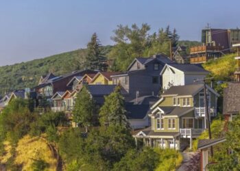 ‘Quiet luxury’ is coming for the housing market, The Corcoran Group CEO says. It’s not just the Hamptons, Aspen, and Miami anymore