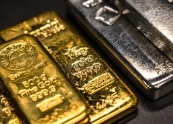 Gold and silver stumble at the end of best year since the 1970s