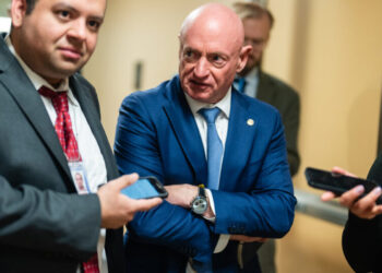 Defense Dept. Opens Formal Inquiry Into Senator Mark Kelly