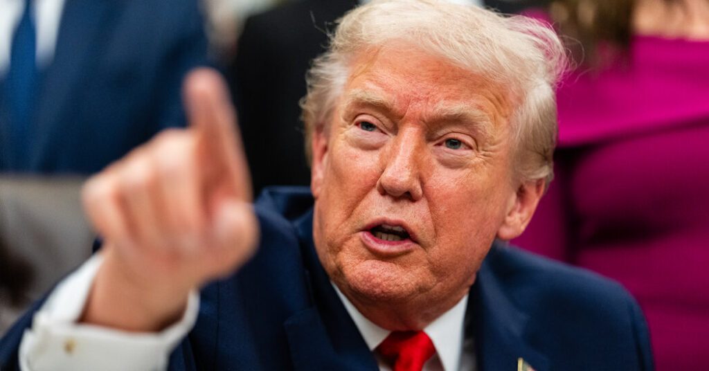 Trump Dangles Cash Payments to Buoy Voters’ Views of the Economy