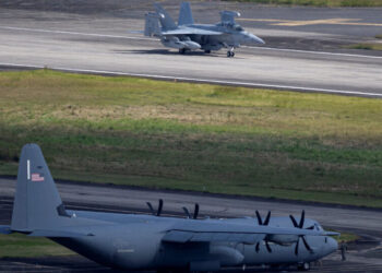 House Rejects Measure to Bar Strikes Inside Venezuela