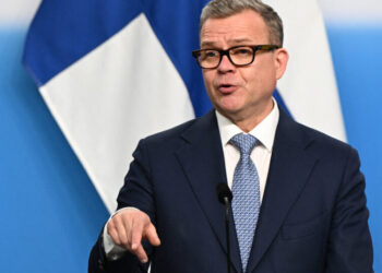 Finland Apologizes to China, Japan and South Korea for Racist Gesture
