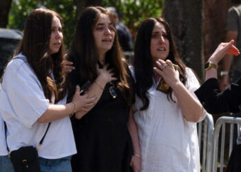 Grief Mixes With Anger at Funeral of Rabbi Killed in Bondi Beach Attack