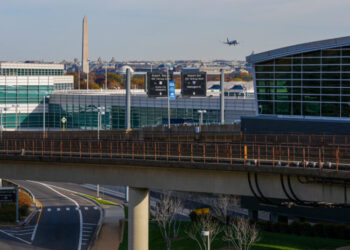 Senate Passes Air Safety Measure, Reversing Provision in Defense Bill