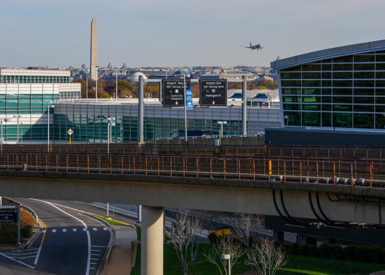 Senate Passes Air Safety Measure, Reversing Provision in Defense Bill