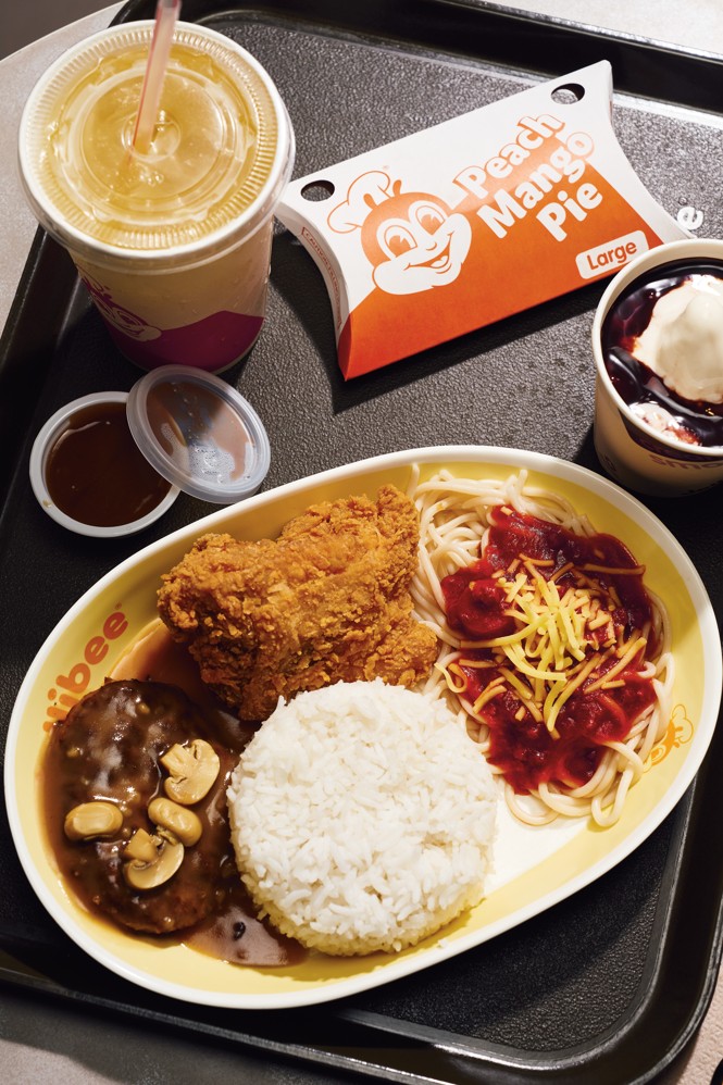 photo from above of meal on fast-food tray with drink and peach-mango pie