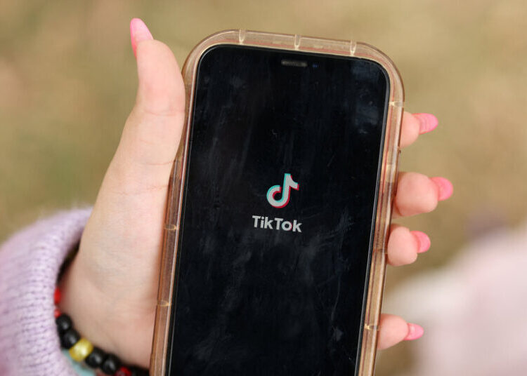 TikTok Signs Agreements With Investors in Step Toward Avoiding a U.S. Ban